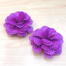 Cargar imagen en el visor de la galería, PERFORADORA DE BORDES PETALOS QUELLI