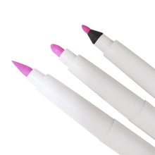 Cargar imagen en el visor de la galería, Paquete de Plumas para Relieve con Calor Moxy