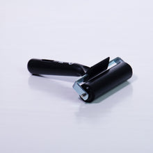 Cargar imagen en el visor de la galería, RODILLO 10CM NEGRO QUELLI
