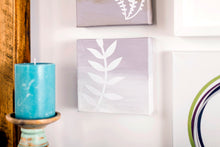 Cargar imagen en el visor de la galería, Vinil Smart Cricut Permanente Metálico Champaña Mate 33 x 91 cm 2011610