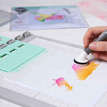 Cargar imagen en el visor de la galería, Herramienta para plantillas y sellos Sizzix | 664896
