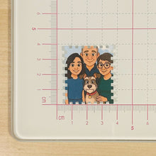 Cargar imagen en el visor de la galería, Perforadora estampita 3.8 cm Quelli en uso