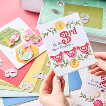 Cargar imagen en el visor de la galería, Troquel Thinlits Folk Numbers Catherine Pooler Sizzix | 666723