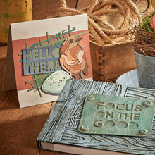 Cargar imagen en el visor de la galería, Troquel Delgado Frases Tim Holtz Sizzix | 665847