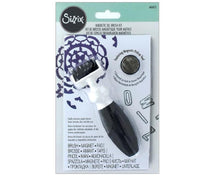 Cargar imagen en el visor de la galería, Cepillo para troquel Sizzix con herramienta magnética y esponja | 661672