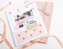 Cargar imagen en el visor de la galería, Troquel delgado serie Crochet Tim Holtz Sizzix | 664178
