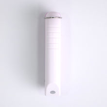 Cargar imagen en el visor de la galería, Perforadora handy punch círculo 1/4" Quelli