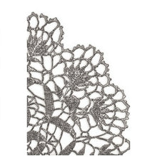 Cargar imagen en el visor de la galería, Troquel Emboss Folder Doily Tim Holtz Sizzix | 665735