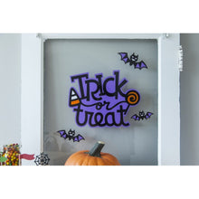 Cargar imagen en el visor de la galería, ROLLO DE ADHESIVO NEGRO PARA VENTANA 12X48&quot; CRICUT