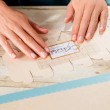 Cargar imagen en el visor de la galería, TRANSFER TAPE CRICUT 12&quot;X 21 pies