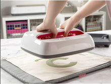 Cargar imagen en el visor de la galería, Almohadilla de Termotransferencia para Plancha Easypress Cricut 16 x 20 pulg