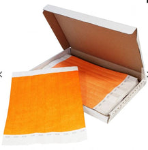 Cargar imagen en el visor de la galería, PULSERAS DE PAPEL TYVEK DESECHABLE VERDE NEÓN 3/4&quot; X 10&quot;